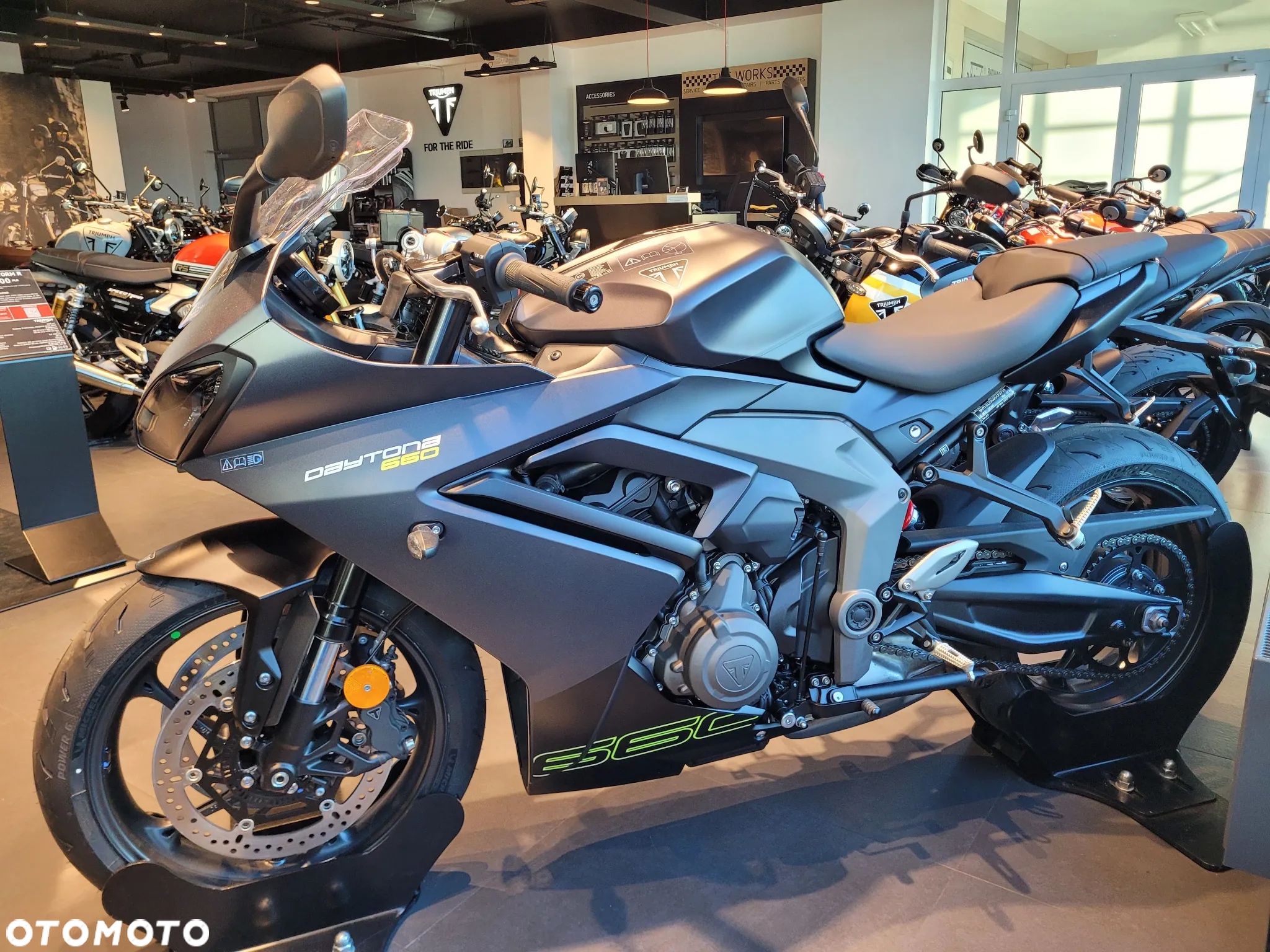 Triumph Daytona - 2