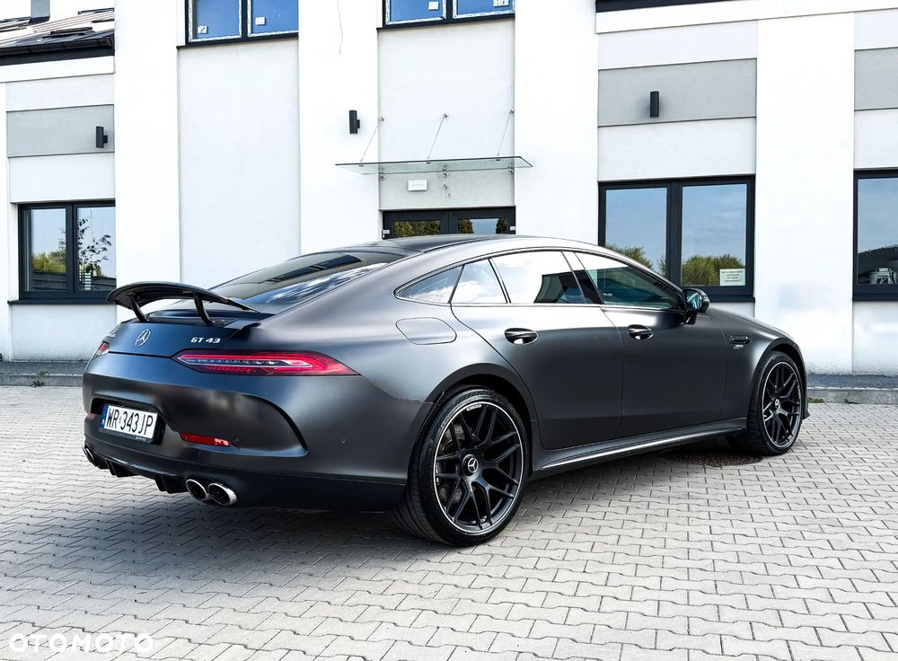Mercedes-Benz AMG GT 43 4-Matic+ - 15
