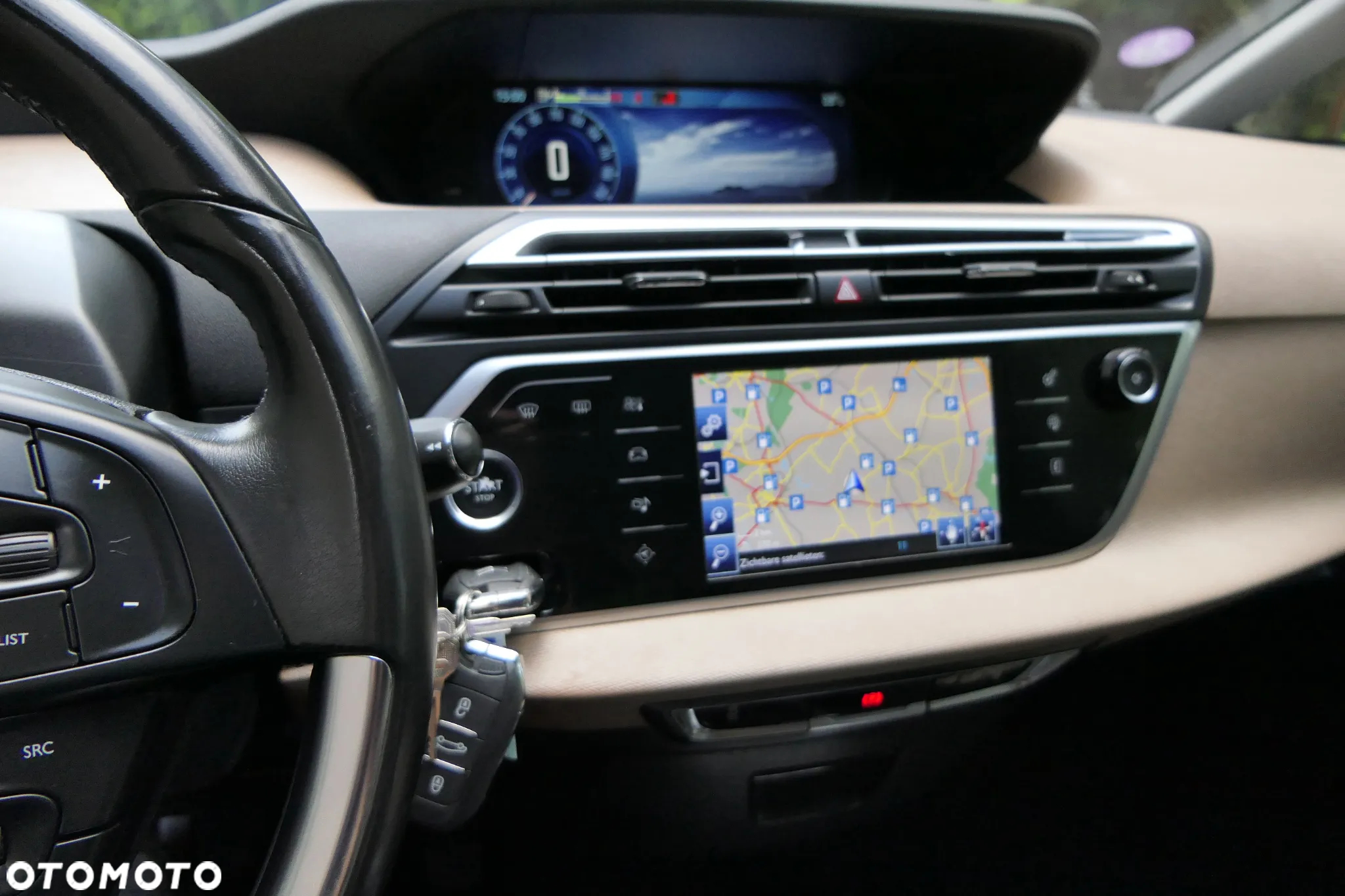 Citroën C4 Picasso 1.6 THP Intensive - 24