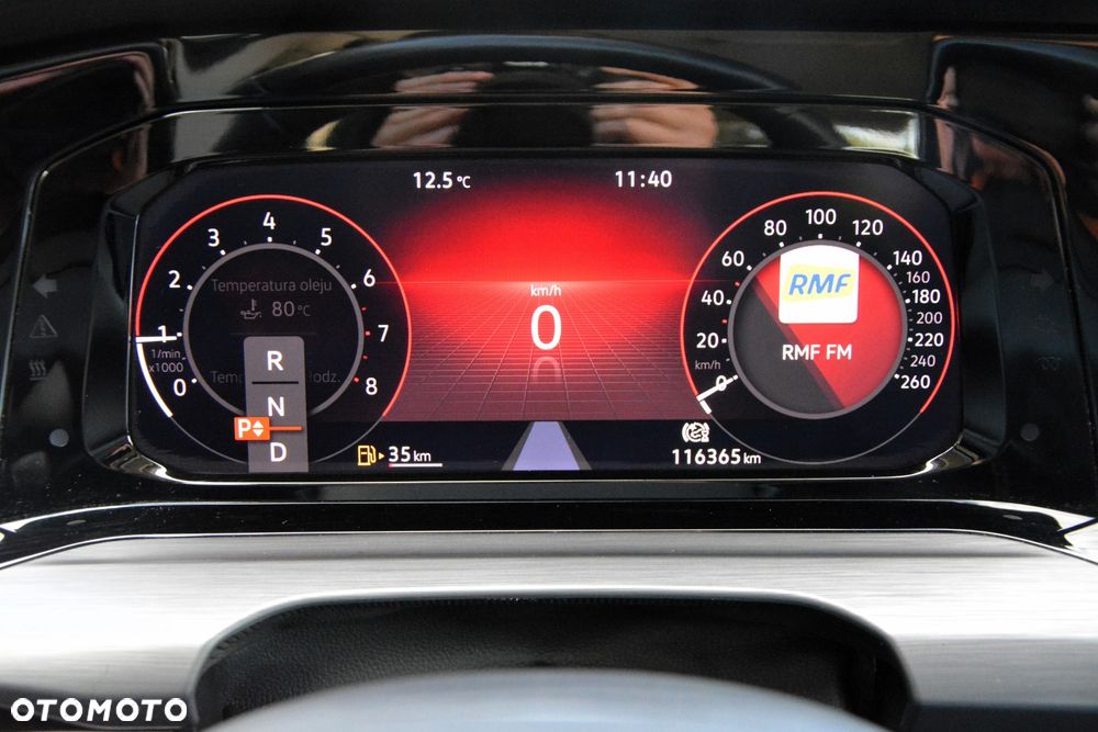 Volkswagen Golf 1.5 eTSI EVO Style DSG - 21