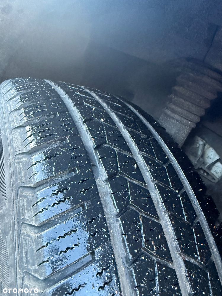 Mercedes-Benz Sprinter - 8