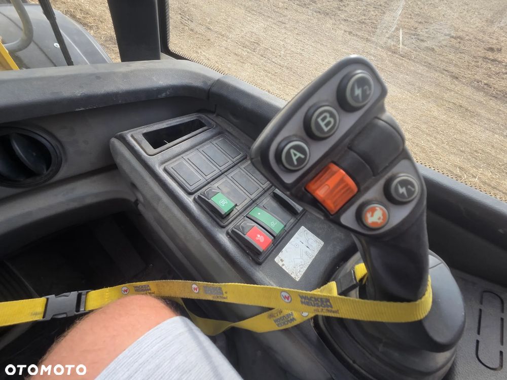 Wacker Neuson WL 44 - 16