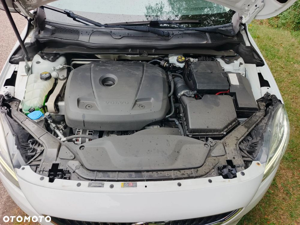 Volvo V40 - 38