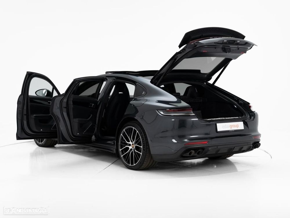 Porsche Panamera 4 E-Hybrid - 5