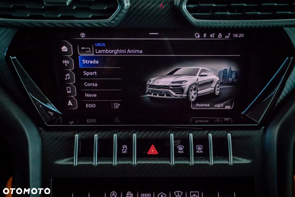 Lamborghini Urus Standard - 25
