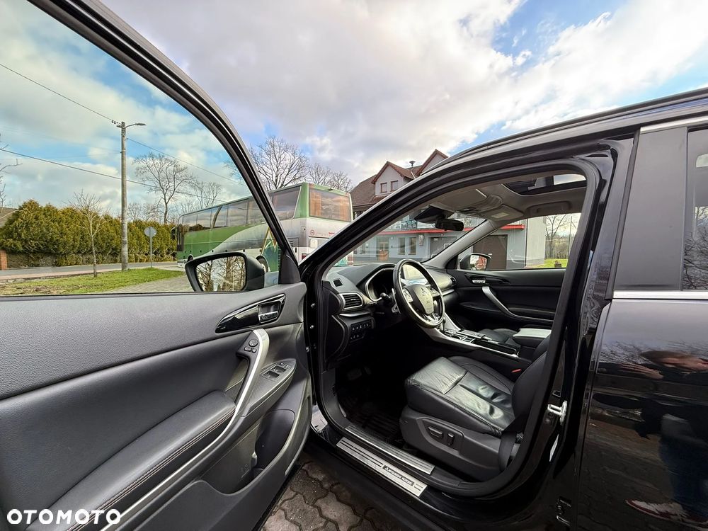 Mitsubishi Eclipse Cross 1.5 T GPF Intense Pro CVT 4WD - 11