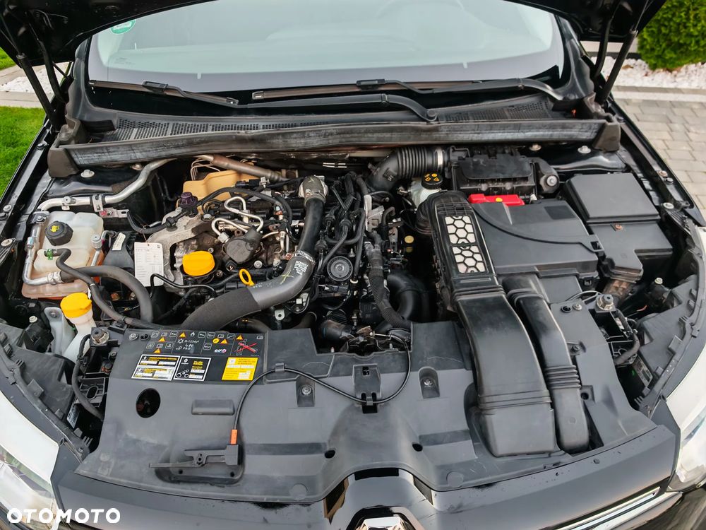 Renault Megane TCe 140 GPF LIMITED - 22