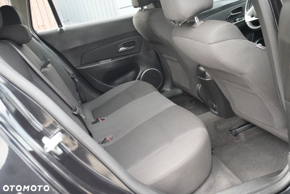 Chevrolet Cruze 1.7 D LT+ Premium - 34