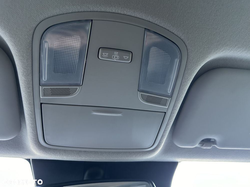 Kia Stonic 1.0 T-GDI L Business Line DCT - 23