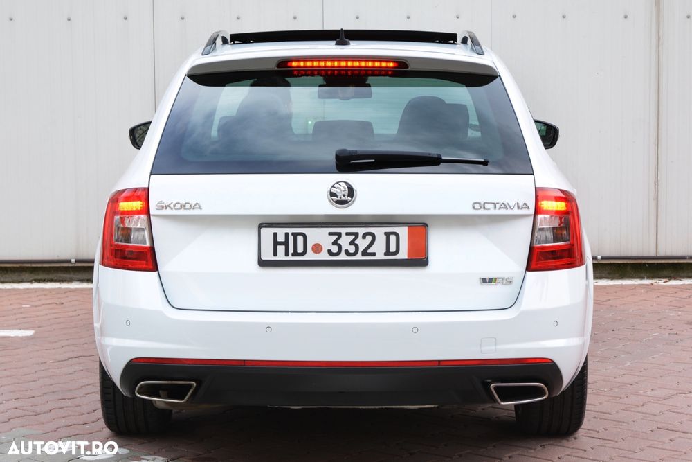 Skoda Octavia 2.0 TDI (Green tec) DSG RS - 13