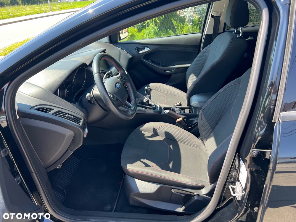 Ford Focus 1.5 EcoBoost Platinium X ASS - 11