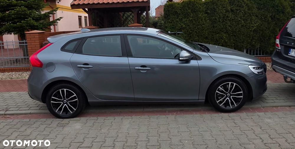 Volvo V40 D3 Drive-E Kinetic - 1