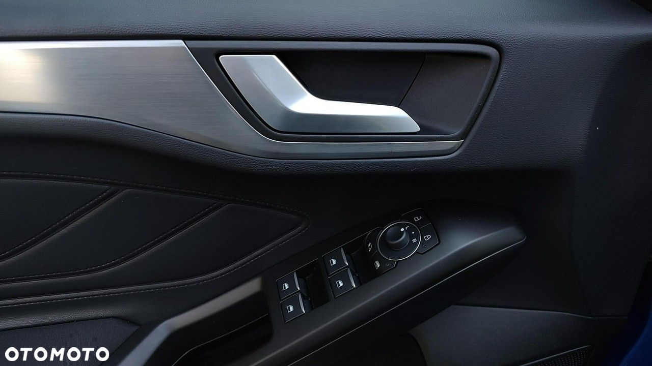 Ford Focus - 13