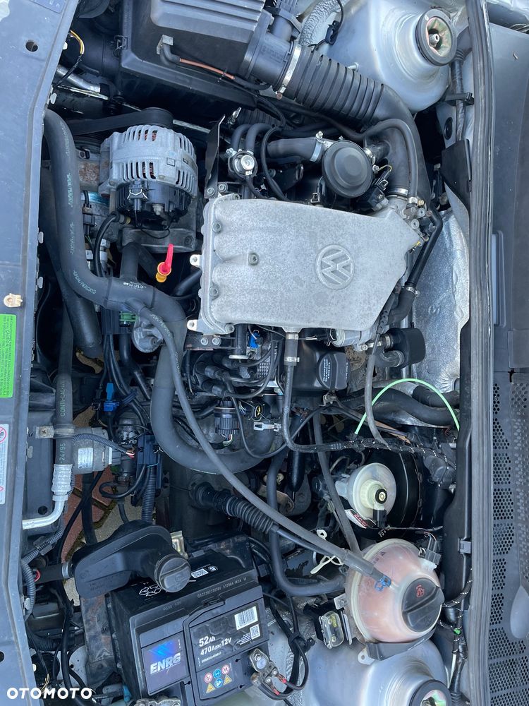Volkswagen Golf - 14