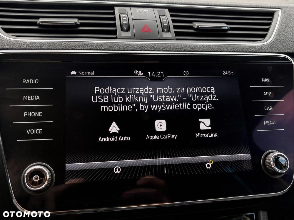 Skoda Superb 2.0 TDI DSG Style - 26