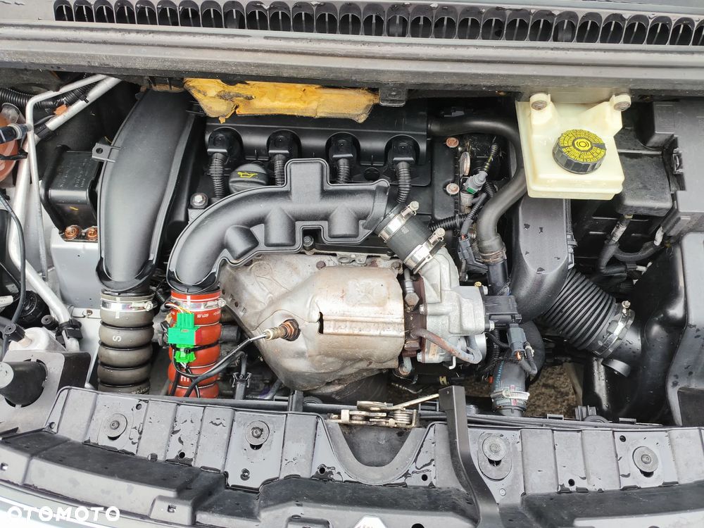 Peugeot 3008 1.6 Premium - 32