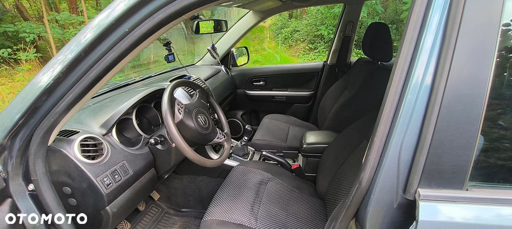 Suzuki Grand Vitara 1.9 DDiS - 14