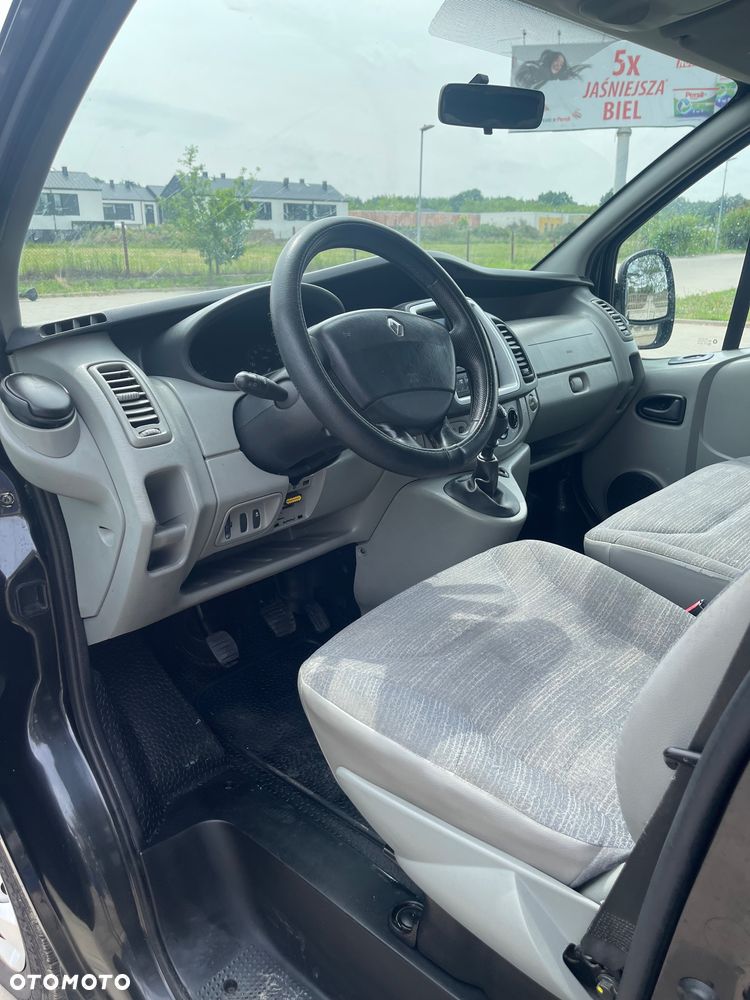 Renault Trafic - 8