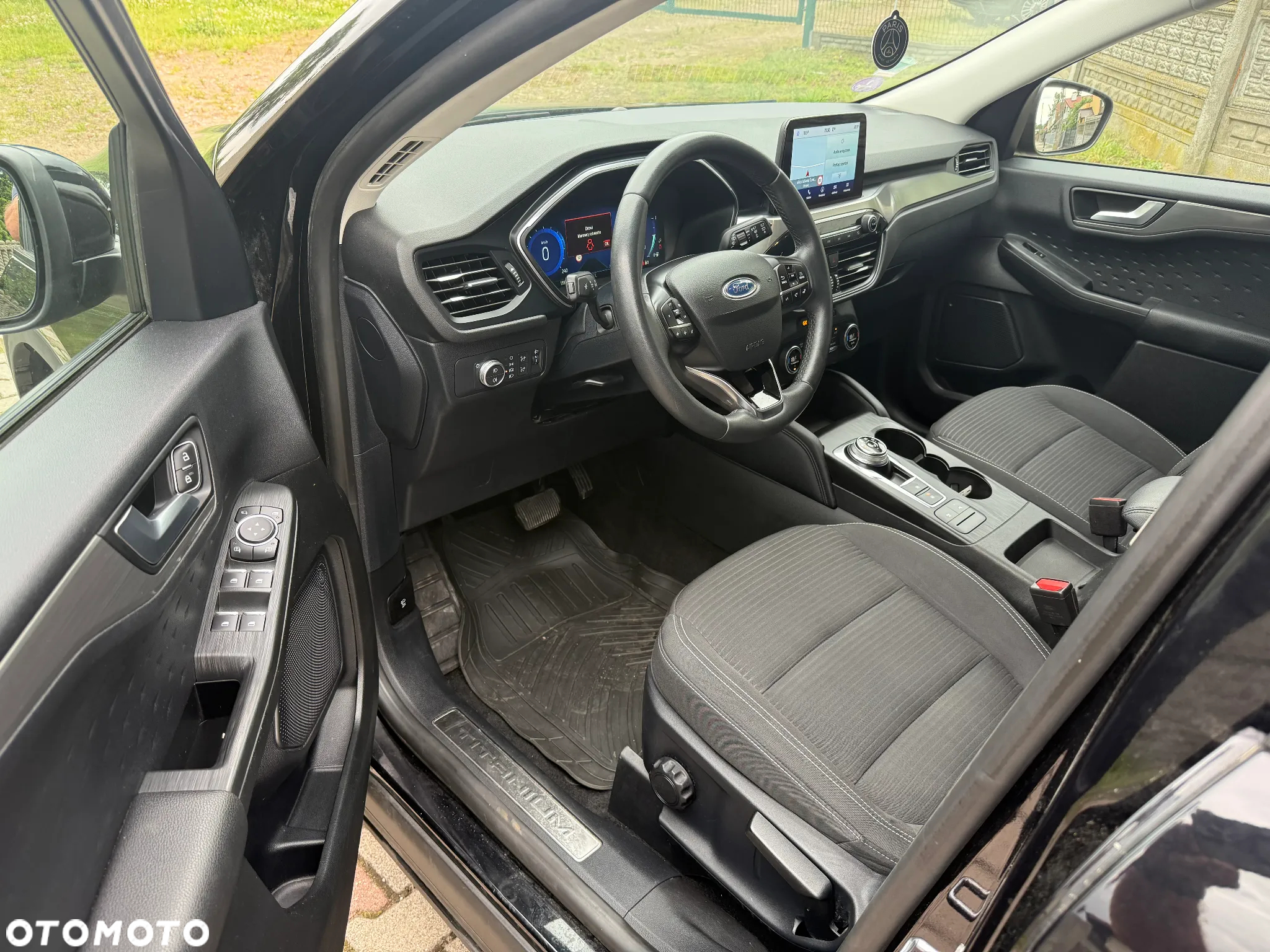 Ford Kuga 2.5 FHEV AWD Titanium - 12