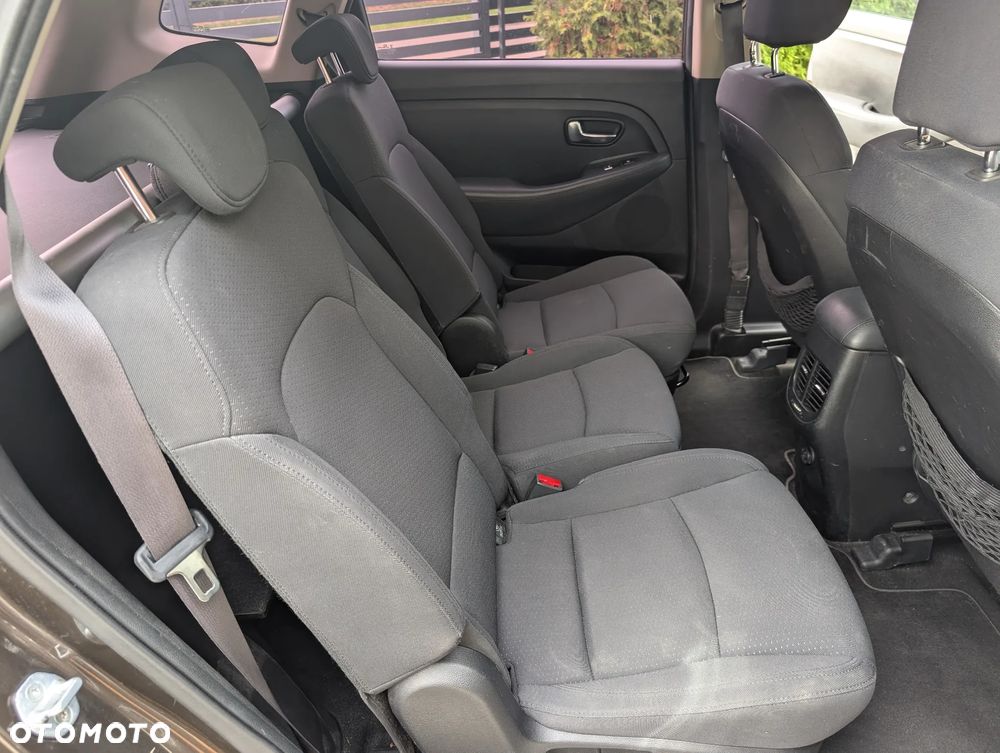 Kia Carens 1.6 GDI Edition 7 - 17