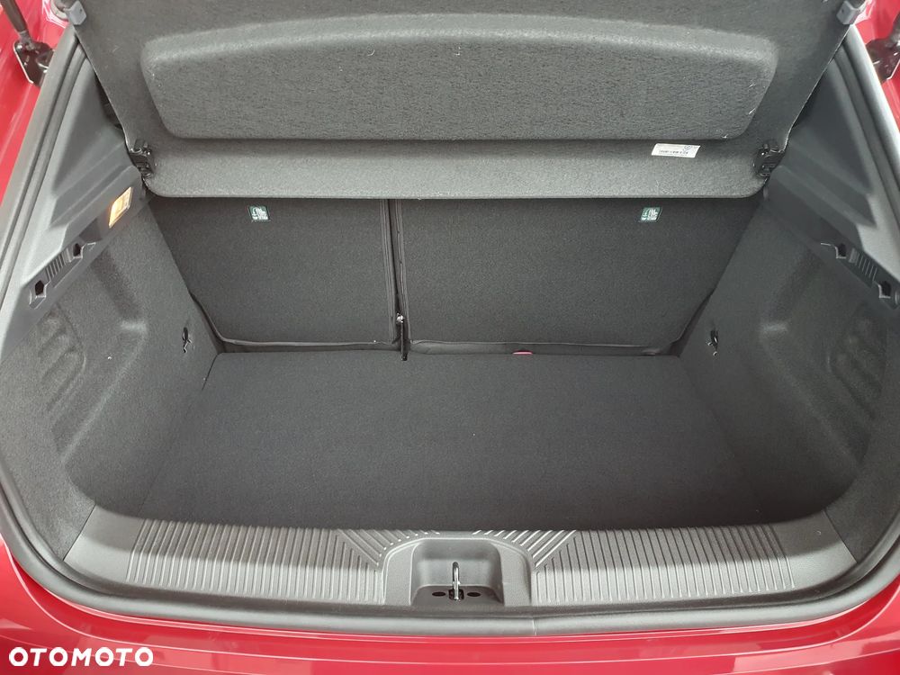 Renault Clio ver-1-2-tce-techno - 18