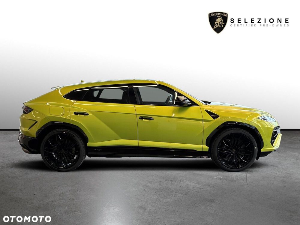 Lamborghini Urus - 3