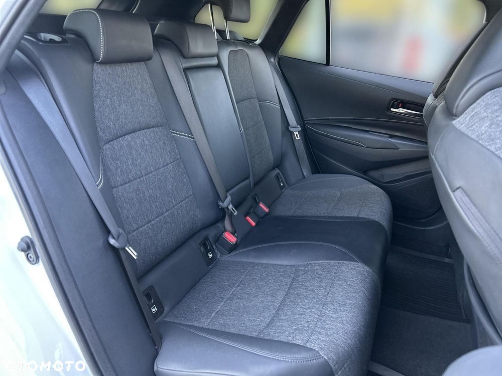 Toyota Corolla 1.2 T Comfort - 26