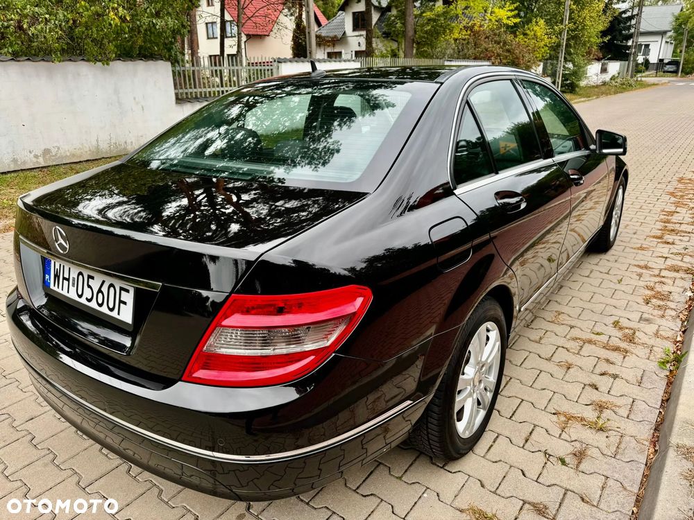 Mercedes-Benz Klasa C 180 Kompressor BlueEFFICIENCY Avantgarde - 18
