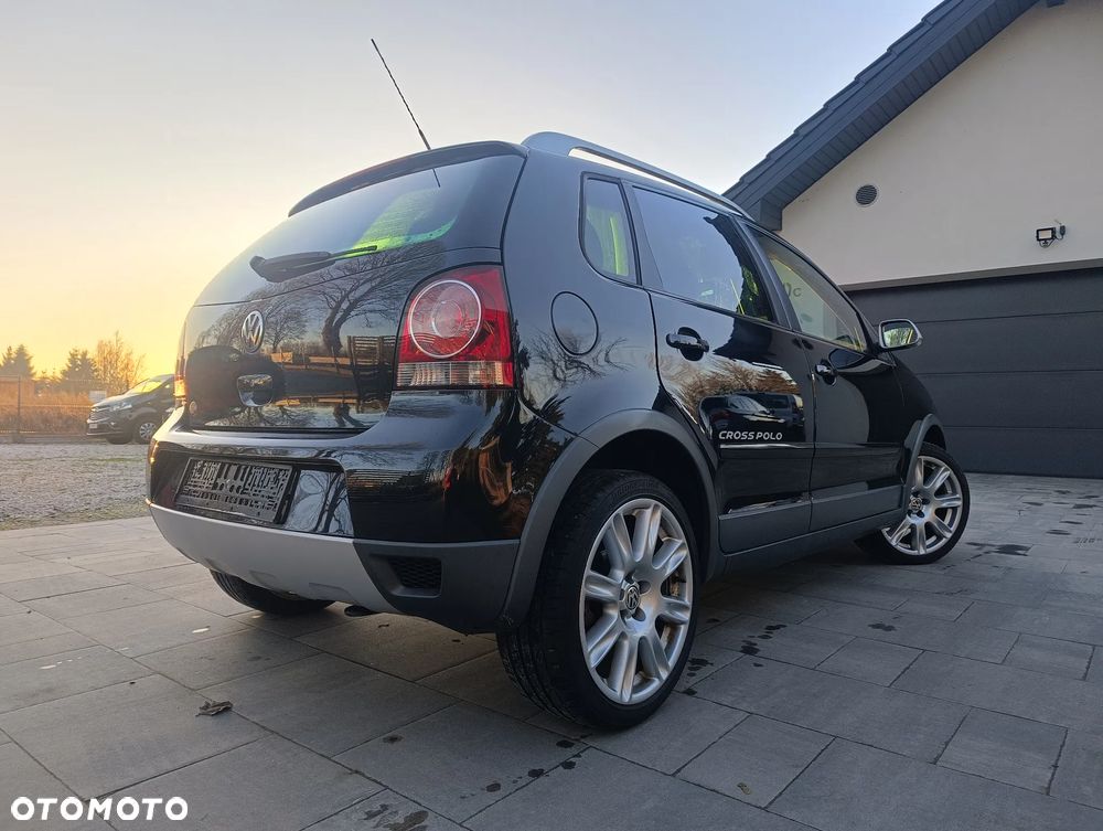 Volkswagen Polo Cross - 5