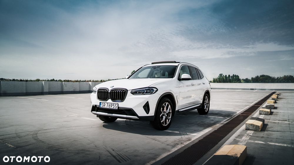 BMW X3 xDrive30i Luxury Line - 1