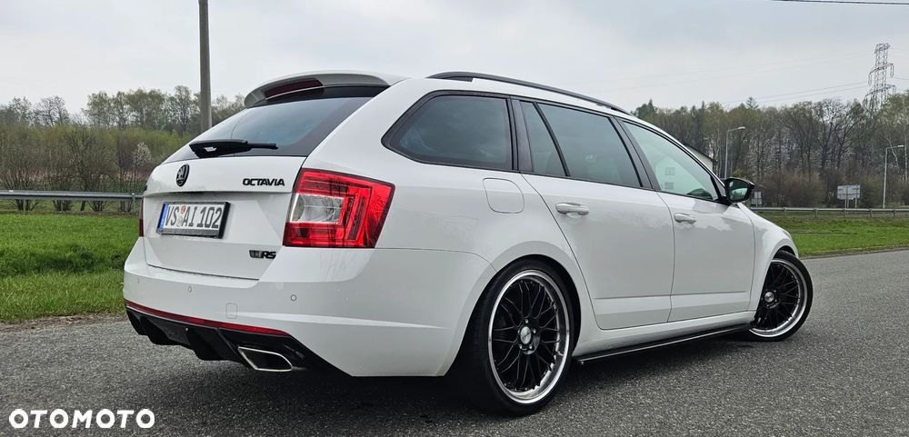 Skoda Octavia 2.0 TDI (Green tec) DSG RS - 6