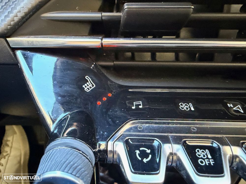 Peugeot e-2008 50 kWh Allure - 20