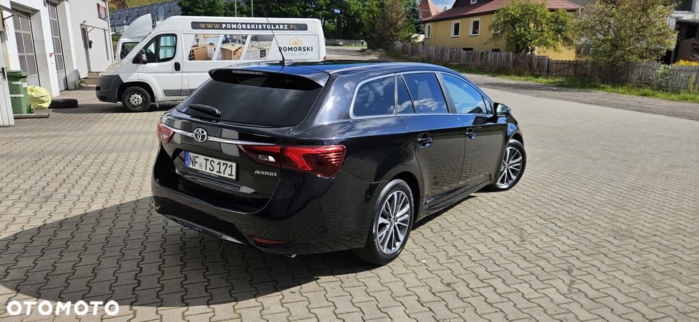 Toyota Avensis 2.0 D-4D Selection - 5