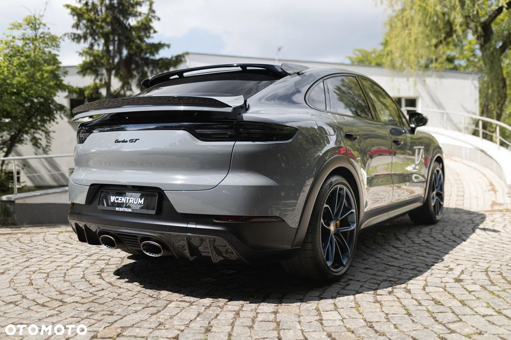 Porsche Cayenne Turbo GT - 15