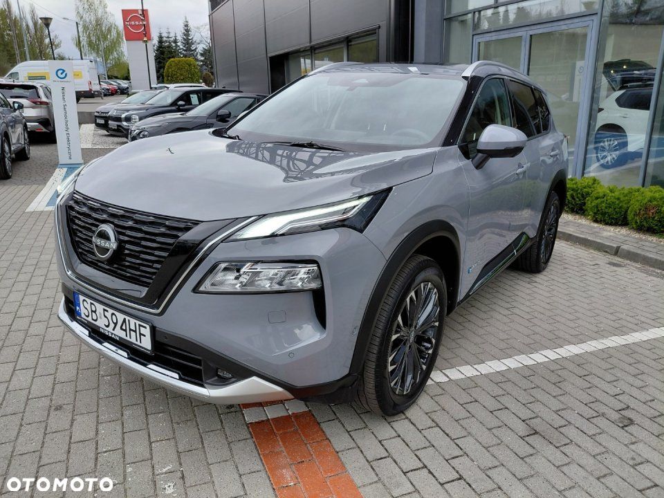 Nissan X-Trail - 2