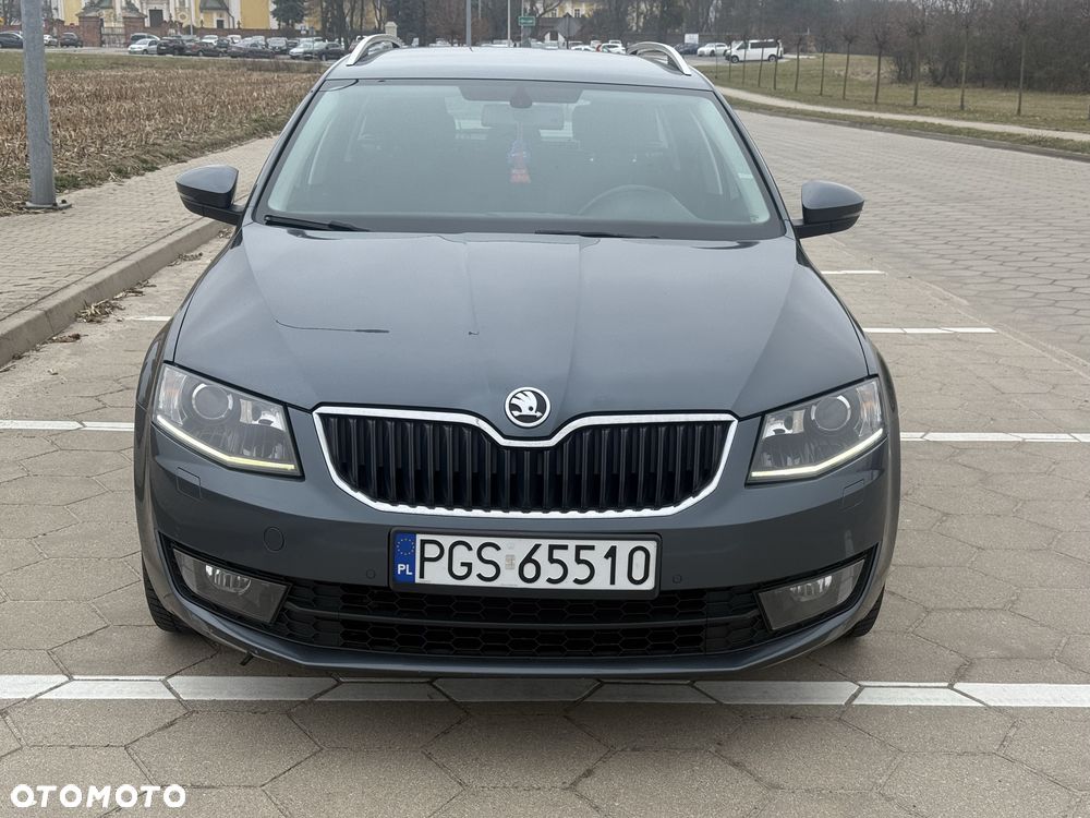 Skoda Octavia - 2