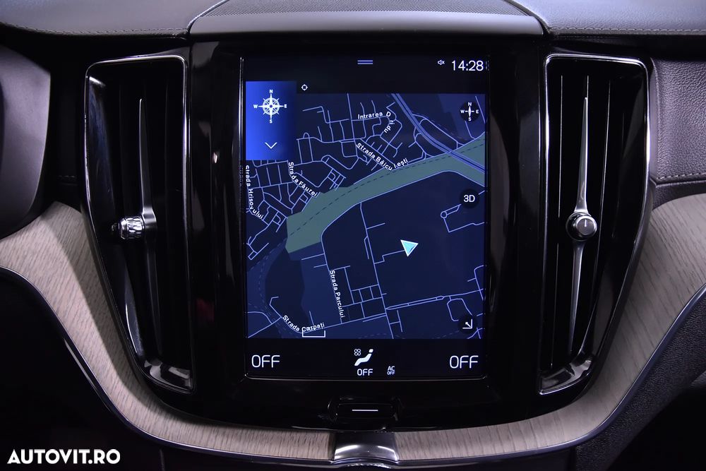 Volvo XC 60 T8 Twin Engine AWD Inscription - 18