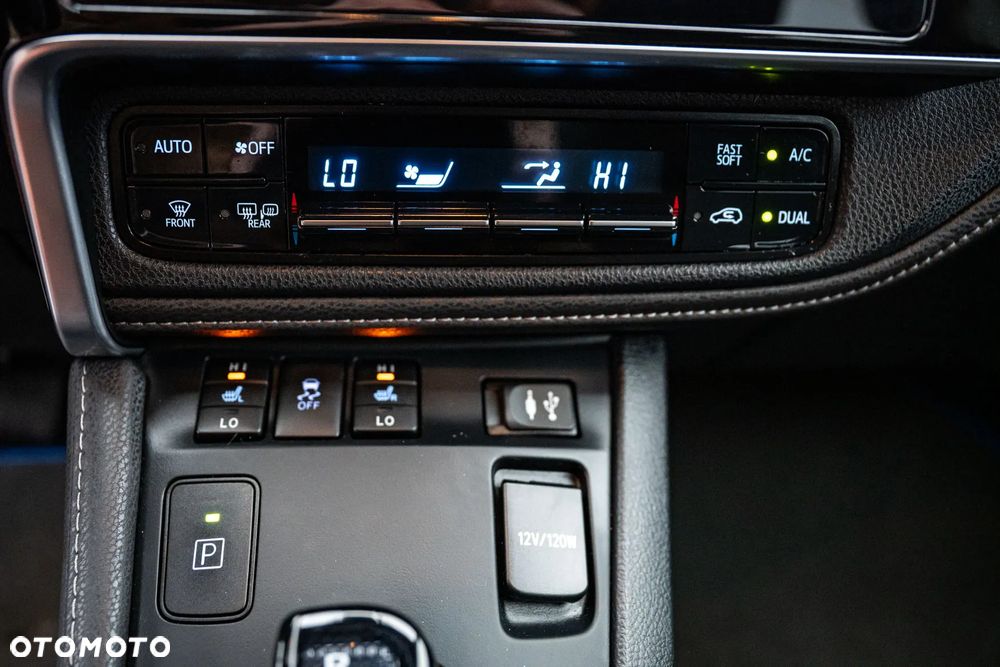 Toyota Auris Hybrid 135 Premium - 19