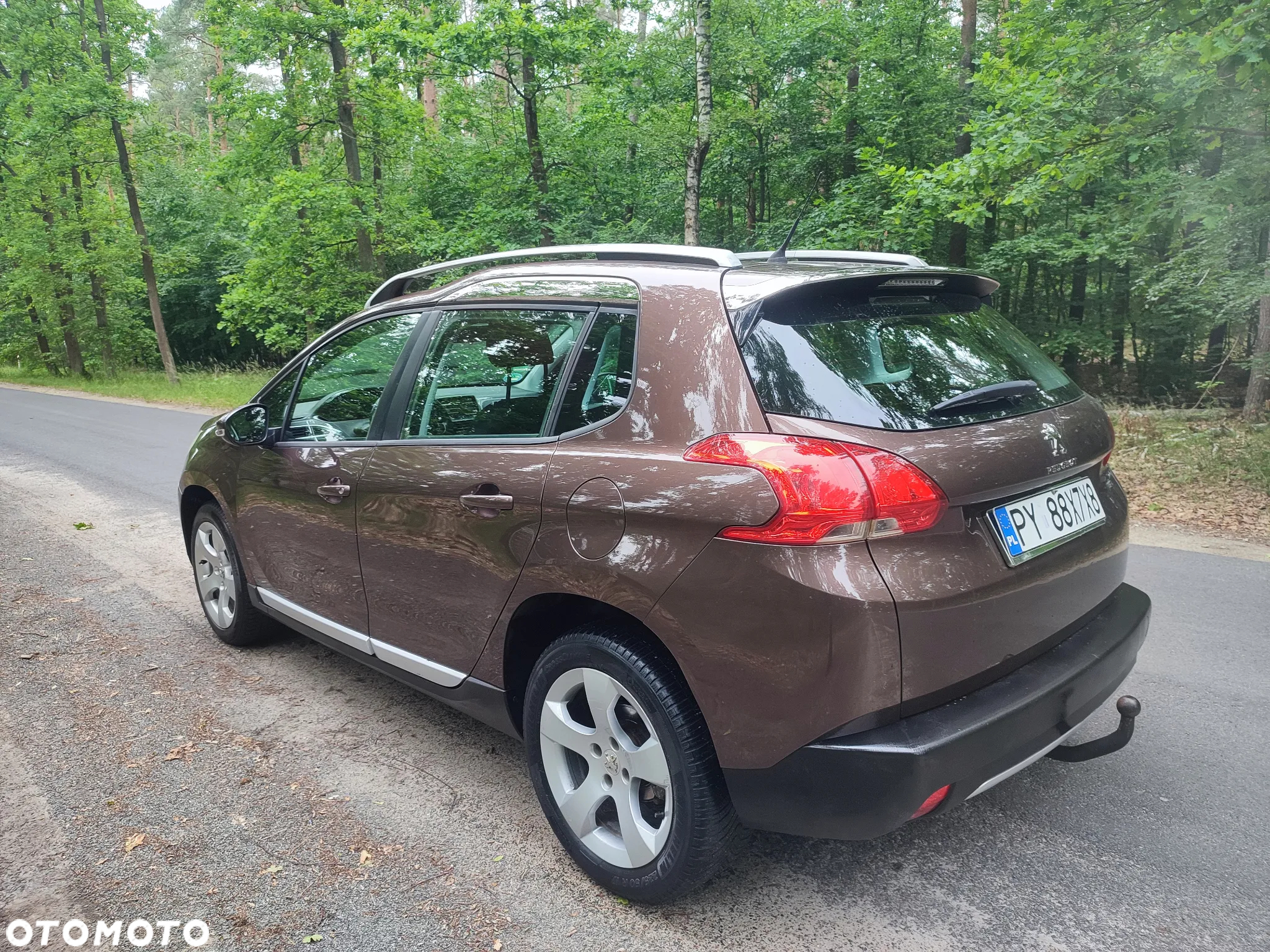 Peugeot 2008 1.6 e-HDi Style S&S - 3