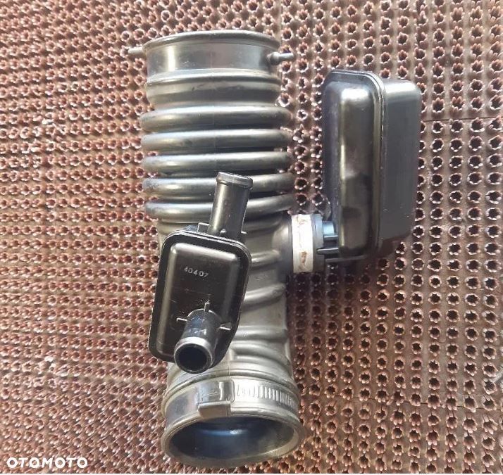 Rura Dolot Powietrza INFINITI Q50 3.5 V6 4x4 - 2