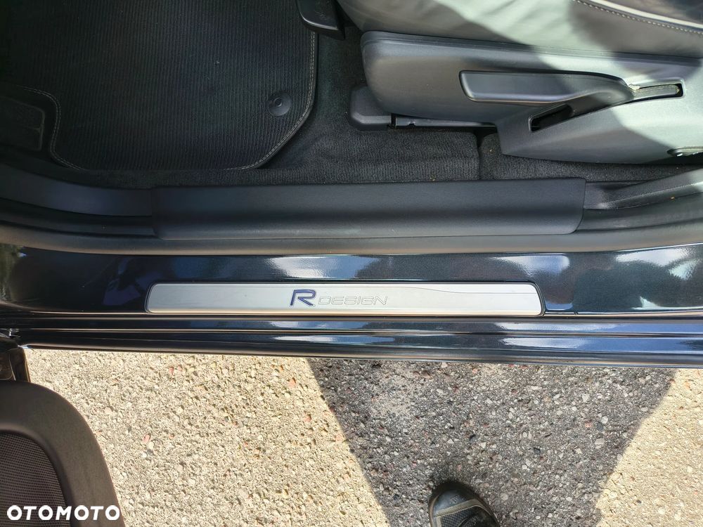 Volvo S60 D4 Drive-E Momentum - 16
