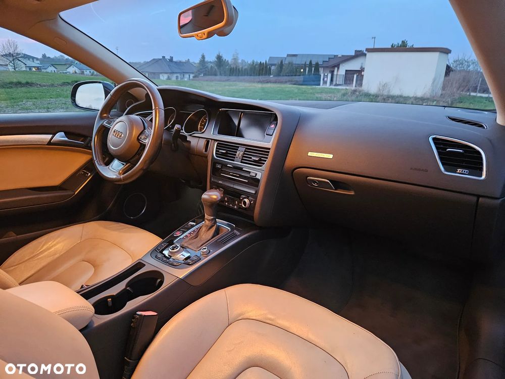 Audi A5 Coupé 2.0 TFSI quattro S tronic - 9