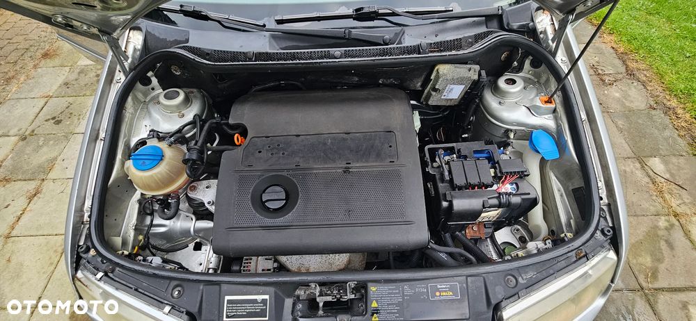 Skoda Fabia 1.4 16V Ambiente - 14