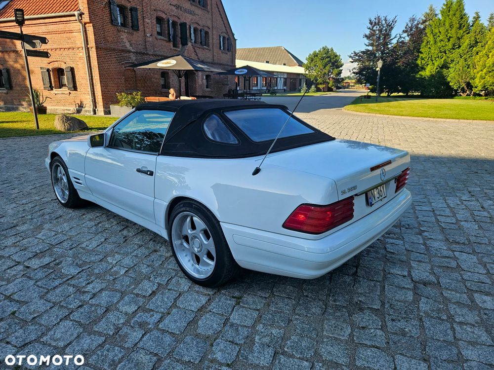 Mercedes-Benz SL - 9