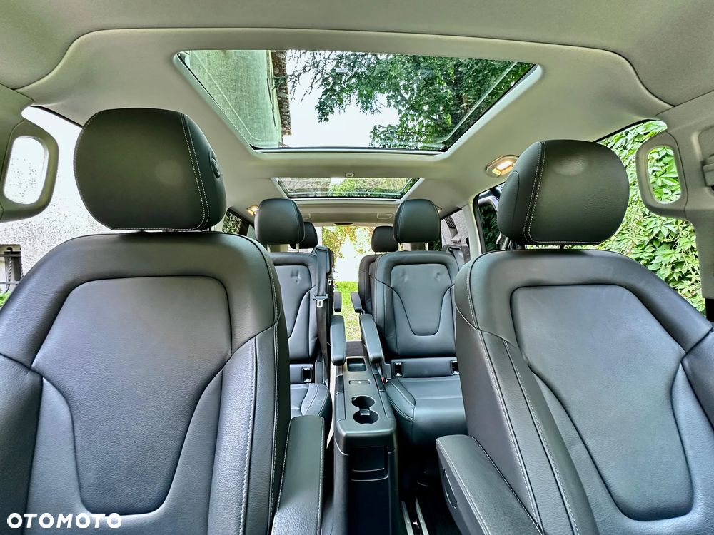 Mercedes-Benz Klasa V 300 d 4-Matic 9G-Tronic Exclusive (d³ugi) - 15