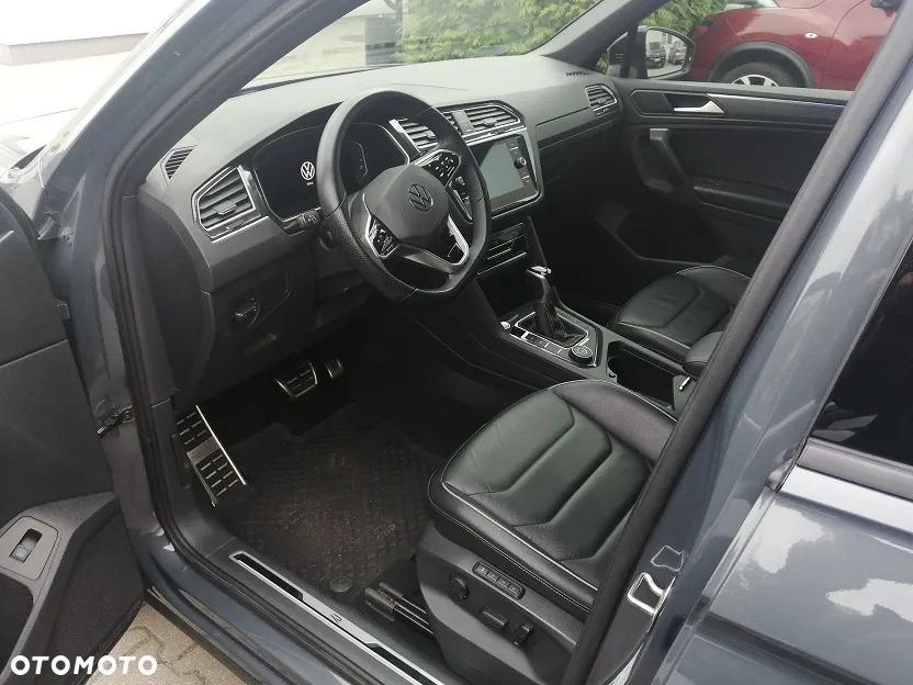 Volkswagen Tiguan 2.0 TDI SCR 4Mot R-Line DSG - 9