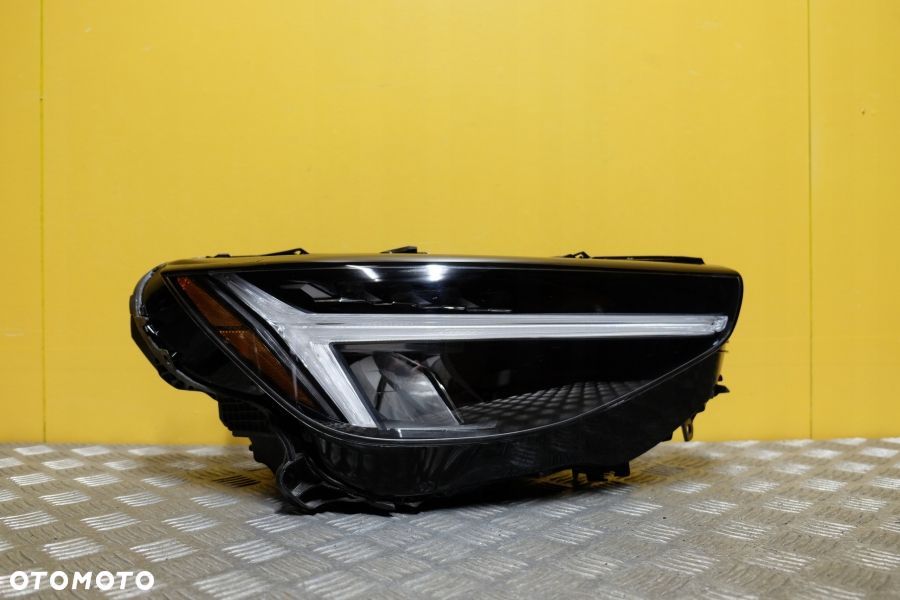 VOLVO C40 XC40 LIFT 2022-2023 REFLEKTOR LAMPA FULL LED PRAWA USA - 1