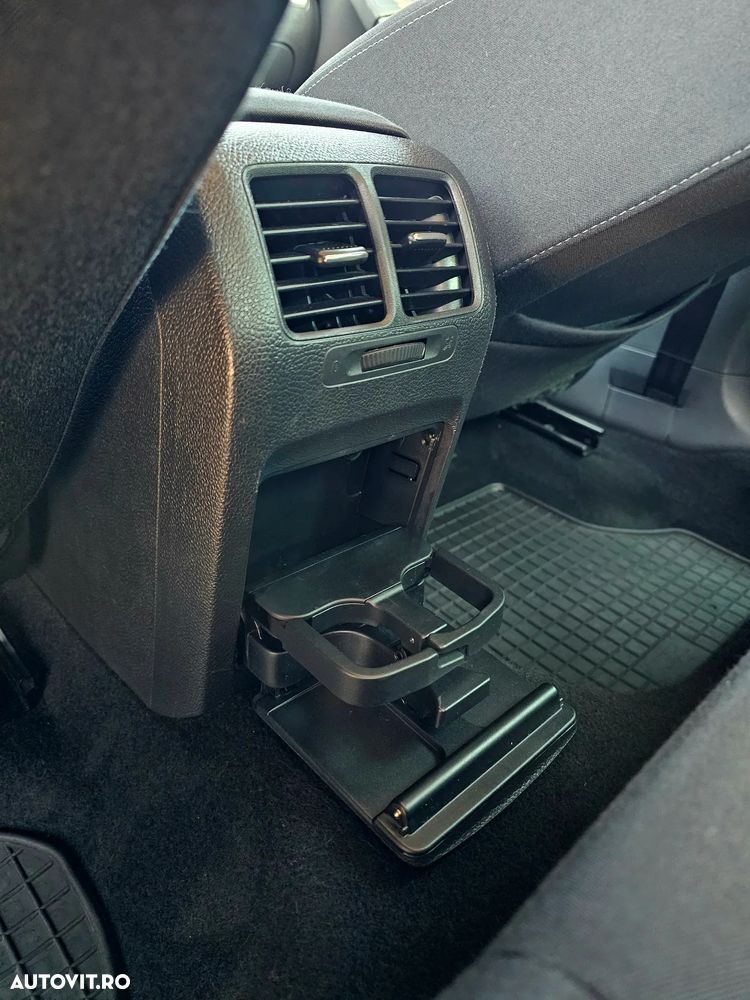 Volkswagen Golf 1.4 TSI Highline - 26