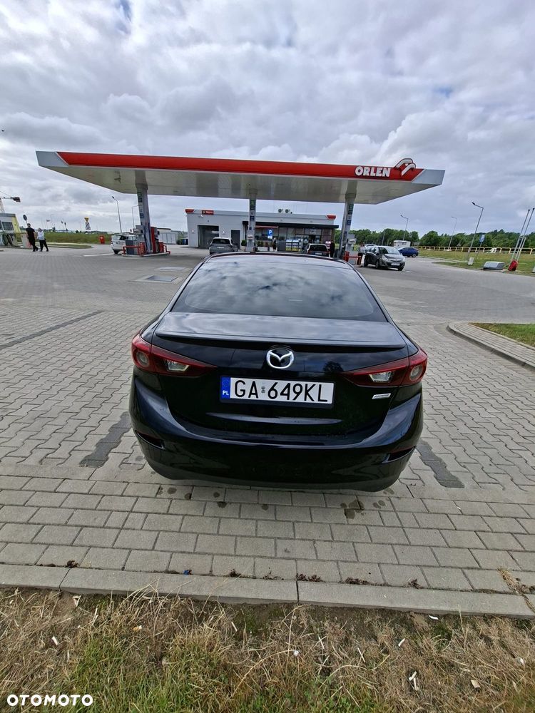 Mazda 3 - 4