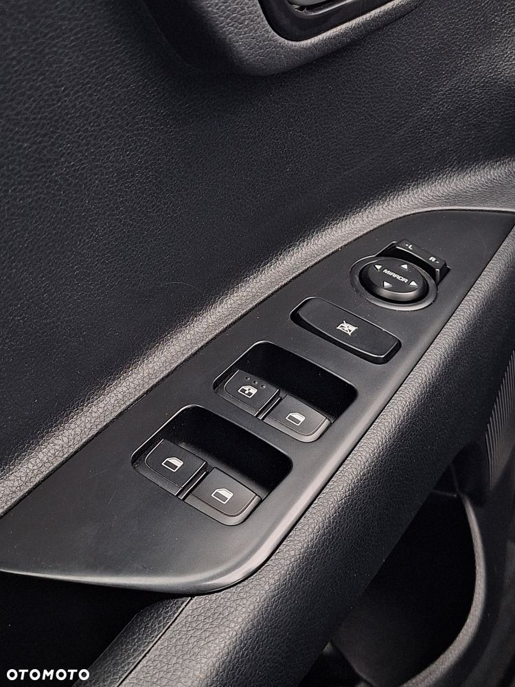 Kia Stonic 1.0 T-GDI M - 12